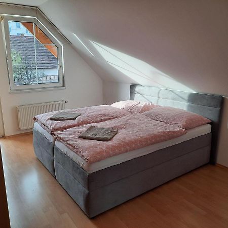 Apartman Chiarita Nemšová Екстериор снимка