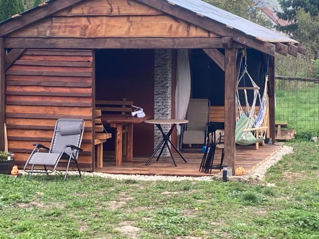 Apartman Chiarita Nemšová Екстериор снимка